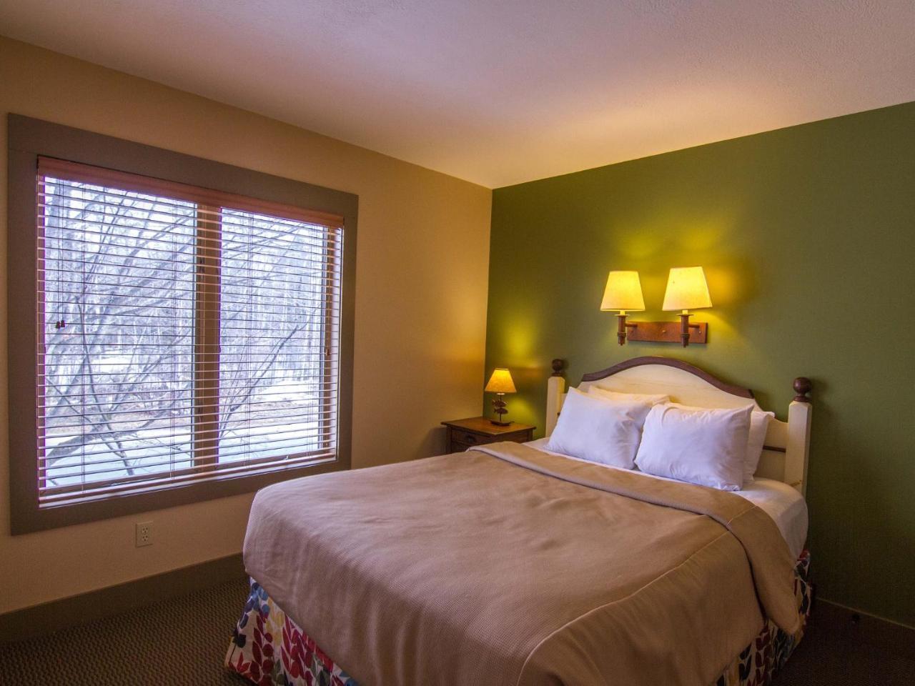 Spacious 2 Bed Condo At Crystal Mountain Resort Thompsonville エクステリア 写真