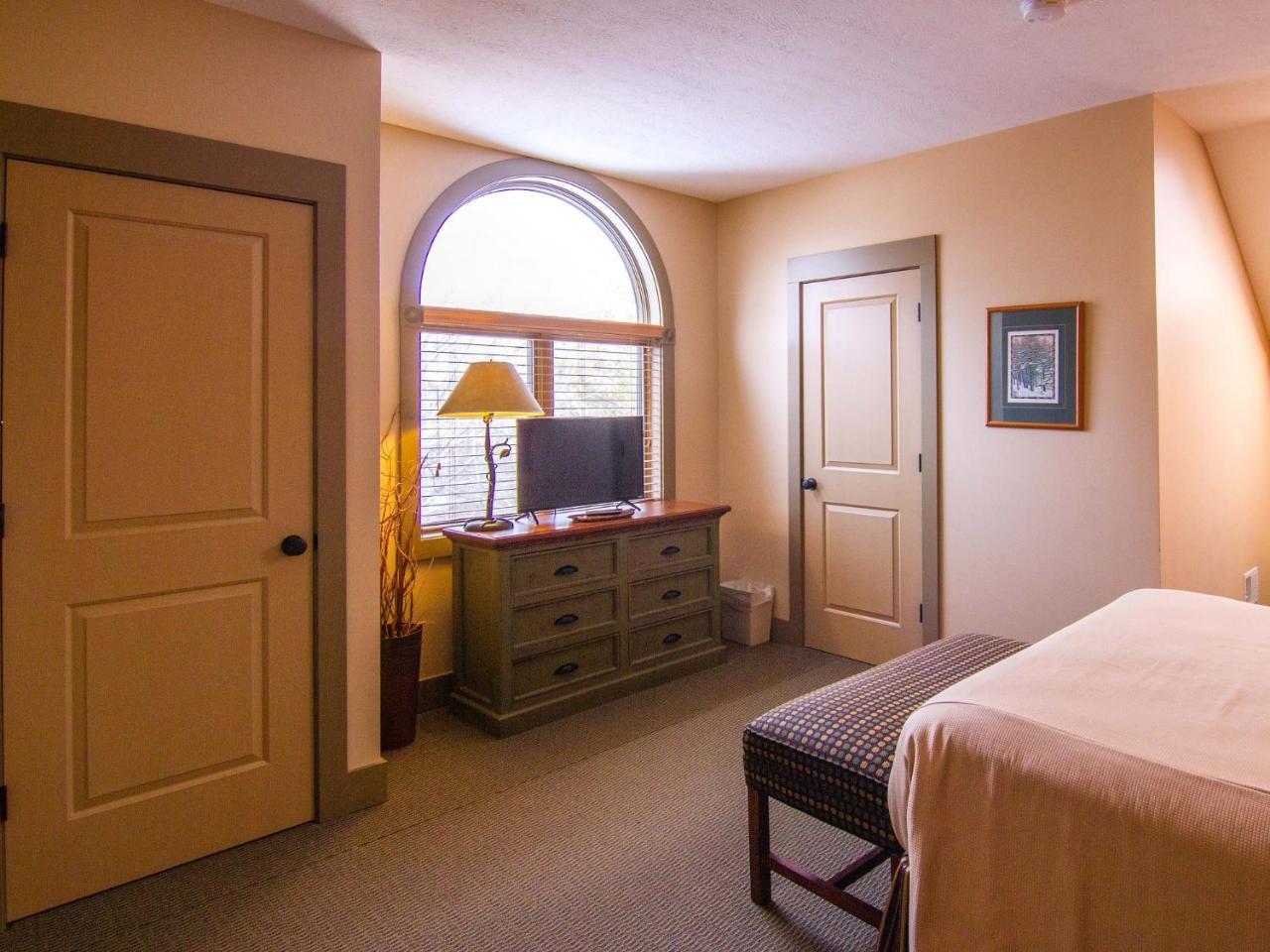 Spacious 2 Bed Condo At Crystal Mountain Resort Thompsonville エクステリア 写真